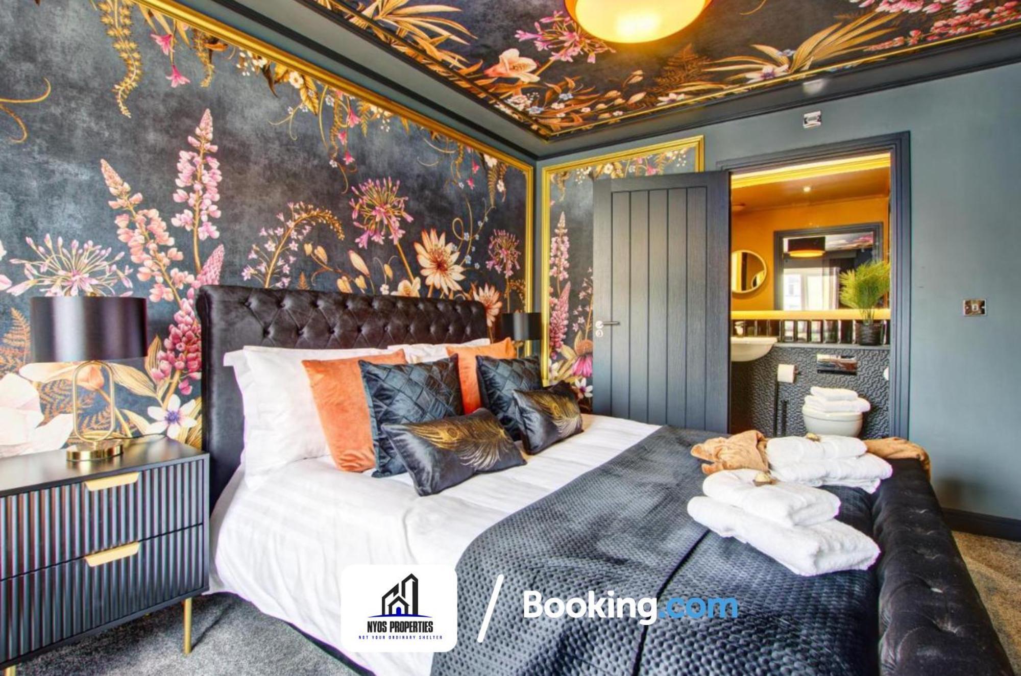 3 Bedroom Home By Nyos Properties Short Lets & Serviced Accommodation Manchester With Garden Exteriör bild